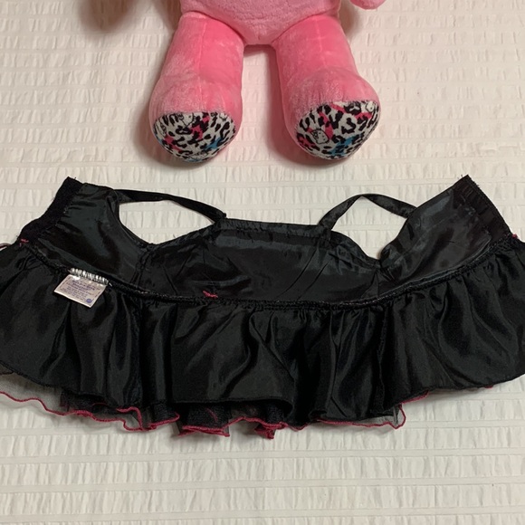 Hello Kitty Winking Build-a-Bear Plush - Picture 14 of 17